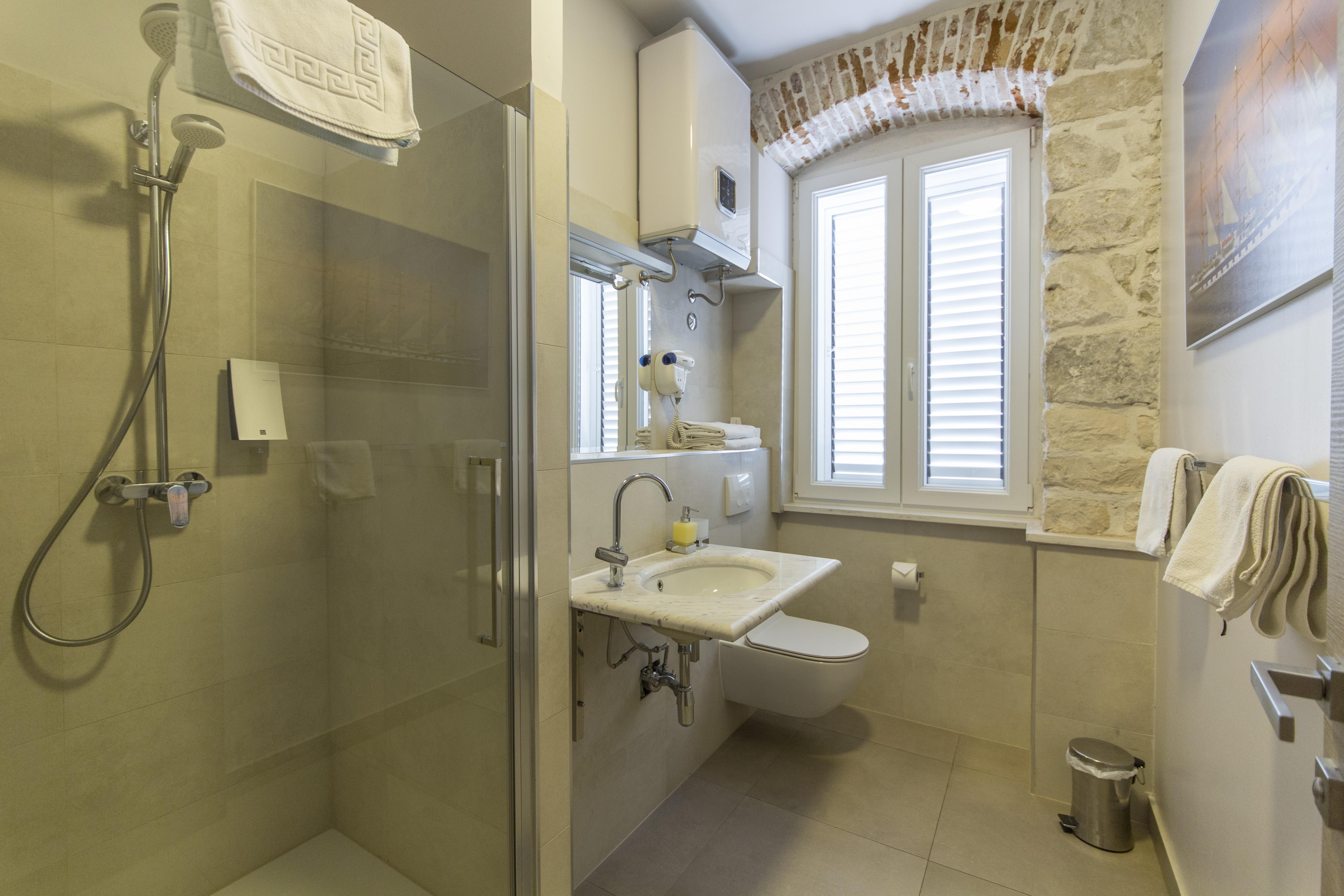 ספליט Tifani Luxury Rooms מראה חיצוני תמונה