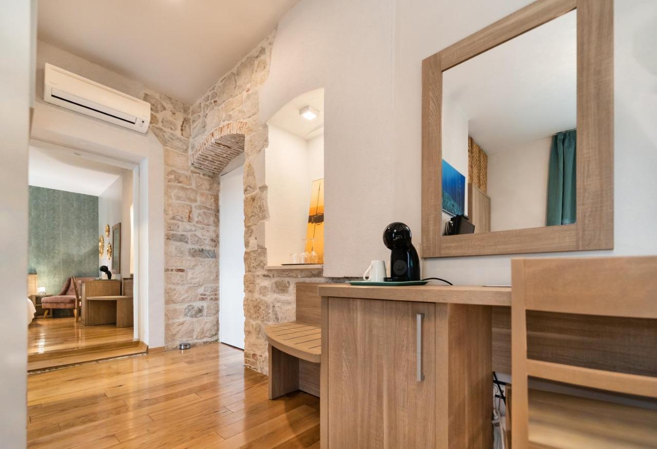 ספליט Tifani Luxury Rooms מראה חיצוני תמונה